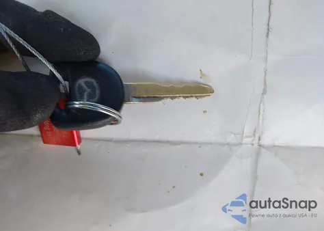 2004 Mazda Mazda6 S z USA, uszkodzony, nr VIN 1YVHP82D145N93030